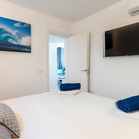 2 Apartments Sea Breeze Famara Ngoại thất bức ảnh