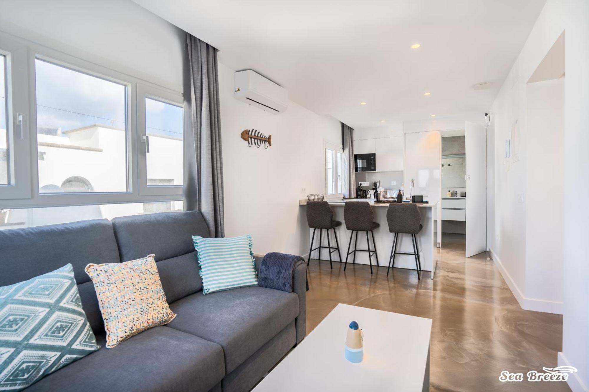 2 Apartments Sea Breeze Famara Ngoại thất bức ảnh
