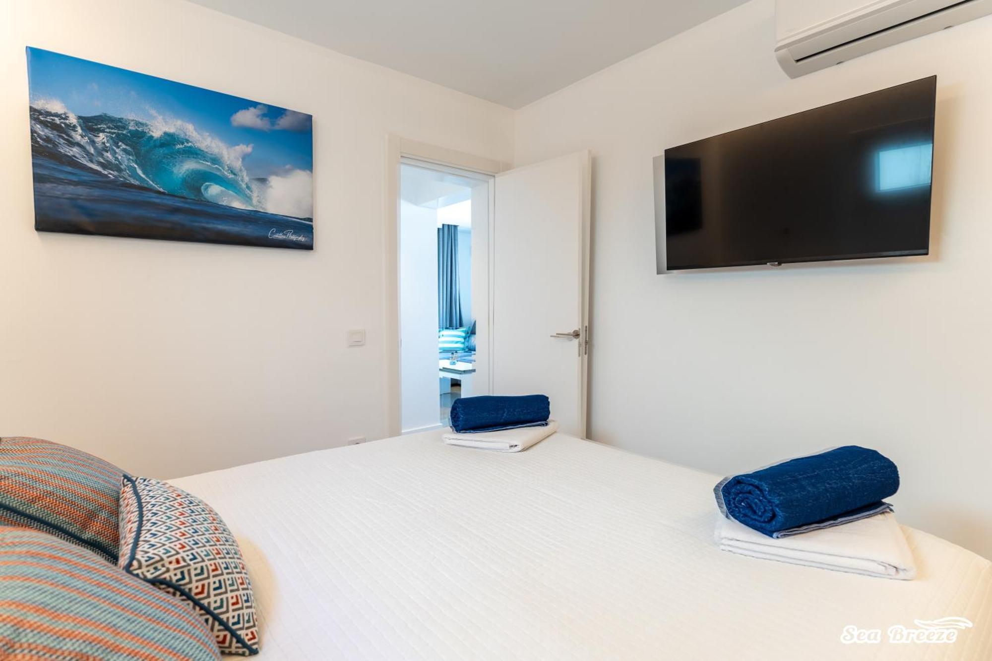 2 Apartments Sea Breeze Famara Ngoại thất bức ảnh