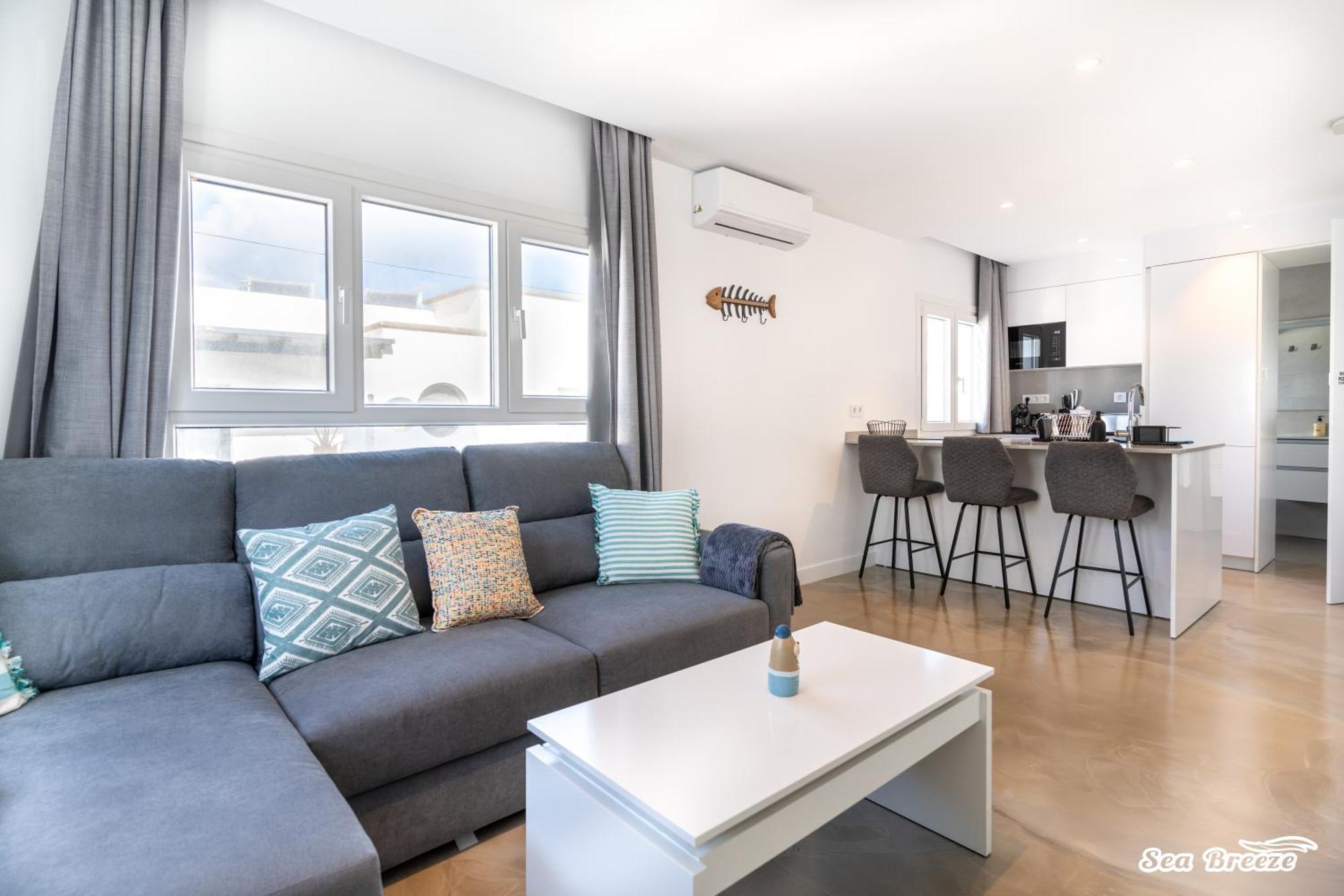2 Apartments Sea Breeze Famara Ngoại thất bức ảnh