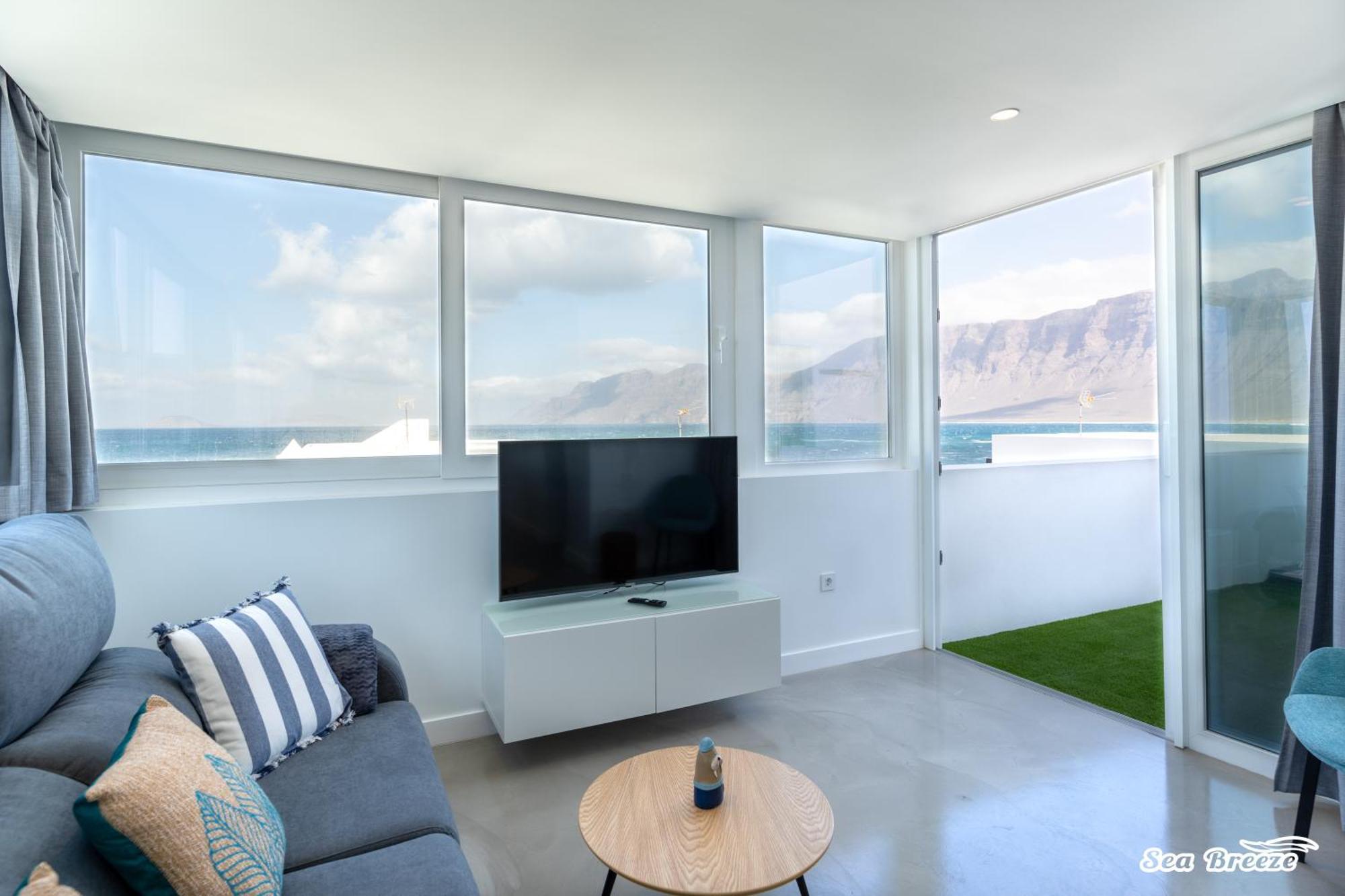 2 Apartments Sea Breeze Famara Ngoại thất bức ảnh