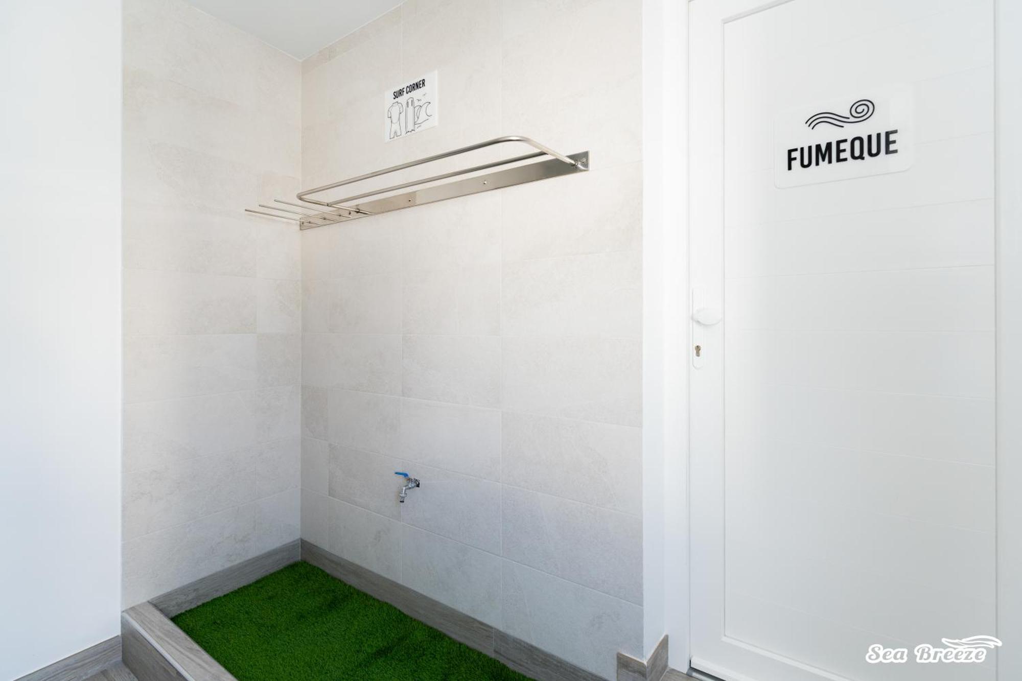 2 Apartments Sea Breeze Famara Ngoại thất bức ảnh