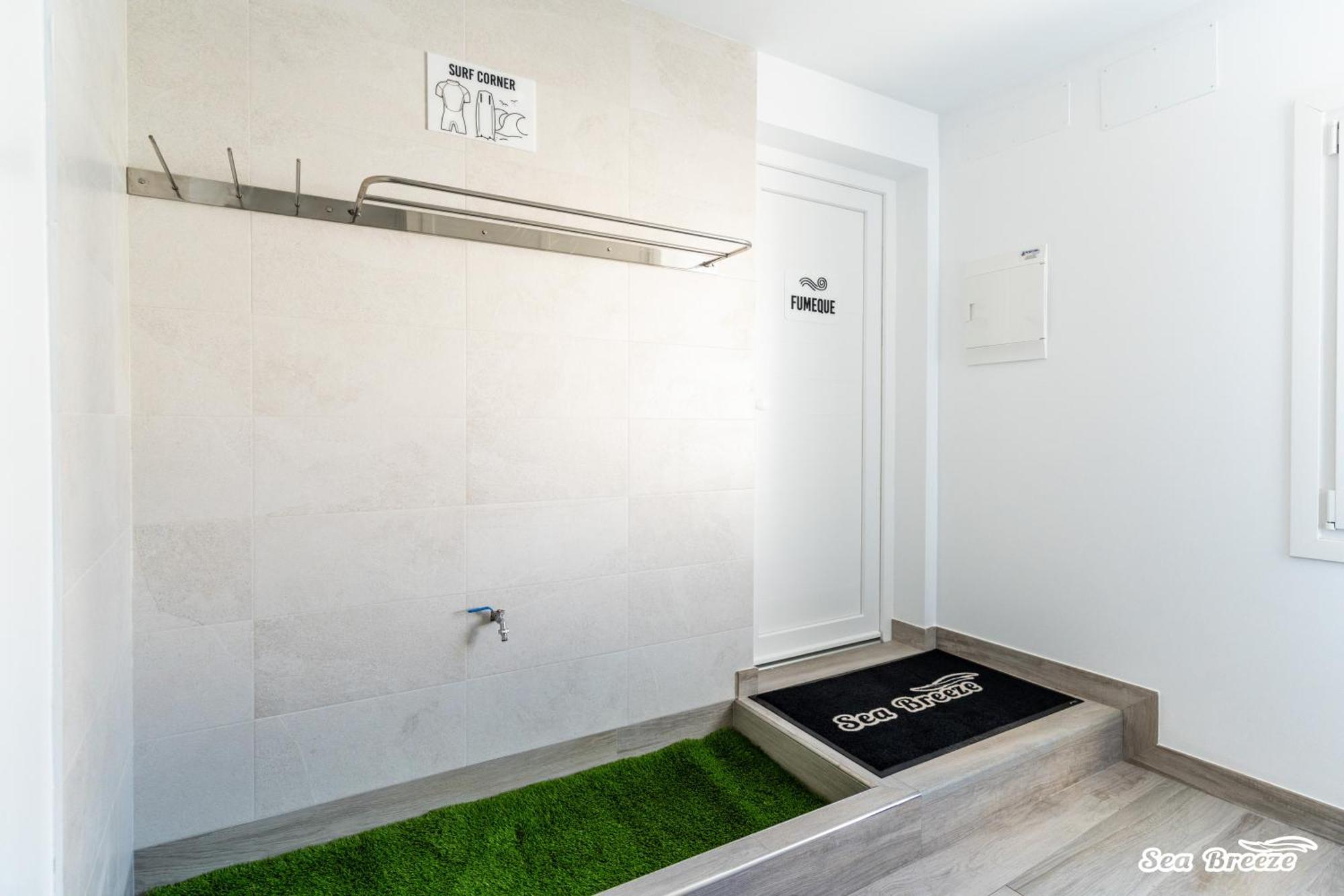 2 Apartments Sea Breeze Famara Ngoại thất bức ảnh