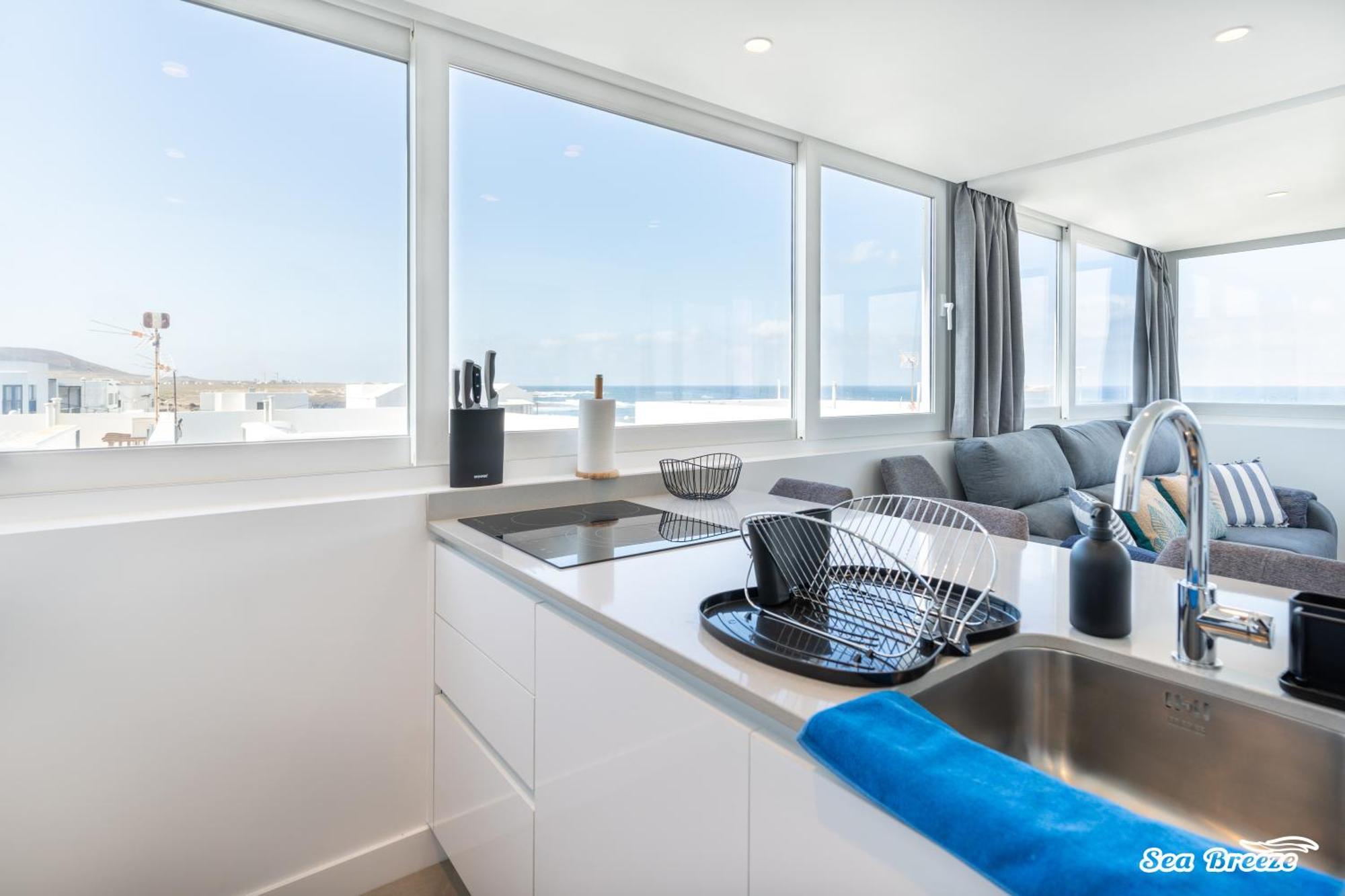 2 Apartments Sea Breeze Famara Ngoại thất bức ảnh